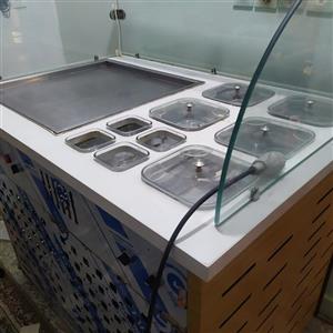 دستگاه بستنی رولی