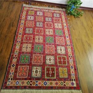 گلیم ورنی پشم دستبافت عشایری آذربایجان طرح خشتی (200در130)