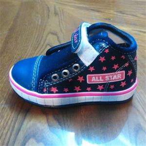 کفش بچه گانه آل استار سایز 23