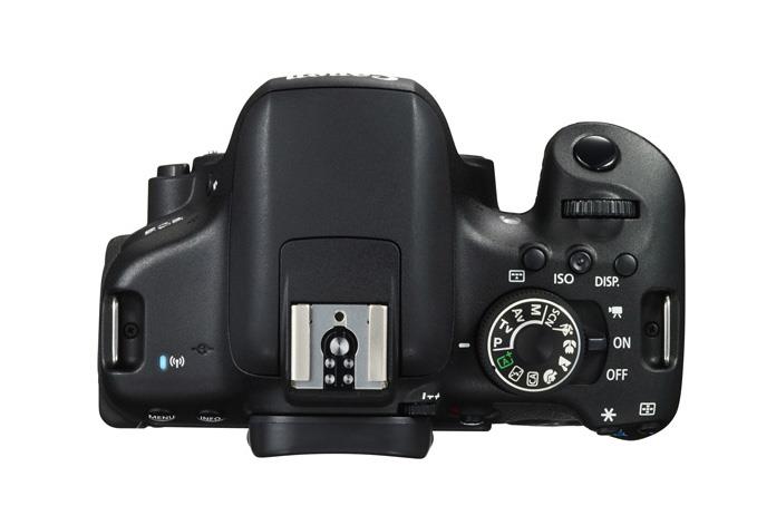 Canon Eos 750D Kit 18-135 Camera