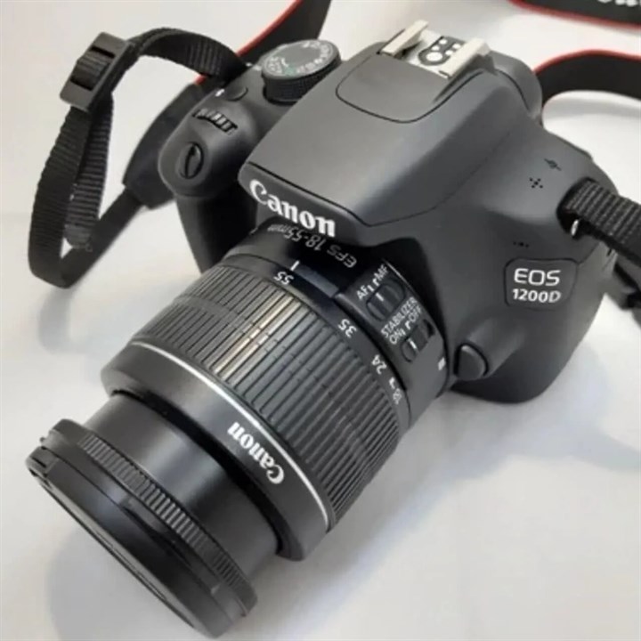Canon EOS 1200D+18-55 Camera
