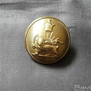 دکمه قدیمی شیروخورشیدپهلوی
