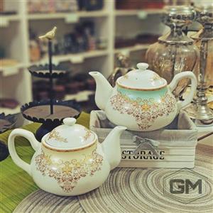 قوری سرامیکی گلدار گل طلایی و گل ابی فیروزه ای طرح سنتی
