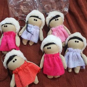 عروسک جاسویچی گیفت 10 سانتی رنگ بندی متنوع قابل سفارش در تعداد بالا تا 1000عدد با  ویژه