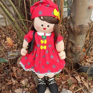 عروسک قرمز ستاره ای