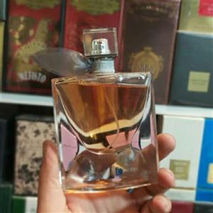 ادکلن زنانه لانکوم لاویه است بله شرکتی عطر سپنتا
