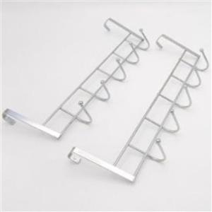 پشت دری کابینت