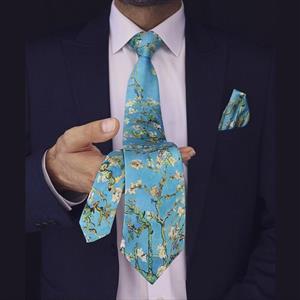 کراوات مردانه طرح شکوفه های بادام ونگوک زمینه فیروزه ای 