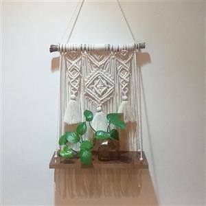 شلف دیواری مکرومه بافی