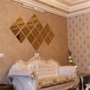 اینه مدل T