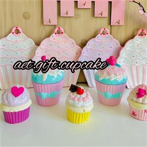 بشقاب کاپ کیک فانتزی و جینگیلی