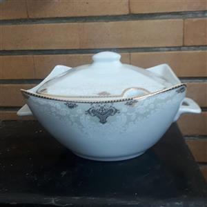 کاسه سوپ در دار پردیس