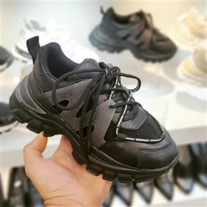 کفش کار باغ سپهسالار