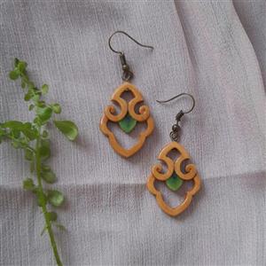 گوشواره های چوبی سنتی