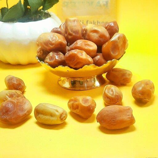 خرما زاهدی فله