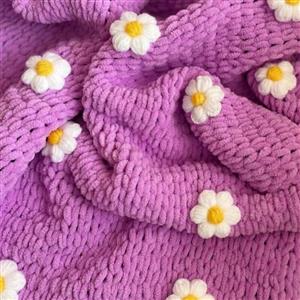 پتوی صورتی سایز 1 در 1، با گلهای بابونه زیبا بافتنی، قیمت خوب ومنصفانه