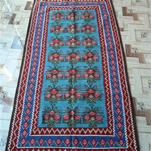 گلیم پشمی 1در2 طرح گل