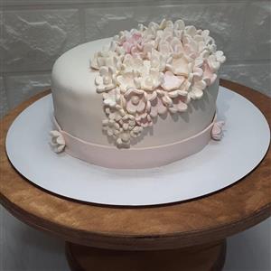 کیک شکوفه فوندانتی فیلینگ موز