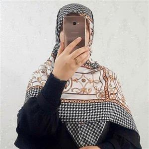 12_روسری نخی کشمیر ،قواره : 120 ،دوردوخت صنعتی ،مناسب پاییز وزمستان ،ایستایی خیلی خوبی داره