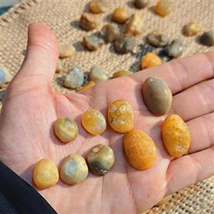 سنگ طبیعی باباقوری سنگ لامه یمنی سنگ جذب طبیعی سلما گالری کرج سنگ دفع انرژی منفی سنگ چشم بد راف سنگ لامه نگین للامه
