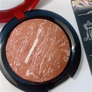 رژگونه تراکوتا مارک وویت voit شماره 05