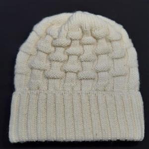 کلاه مرینوس درجه یک پشمی طبیعی ماشین بافت خیلی نرم  سفید بدون بو و با خاصیت درمانی