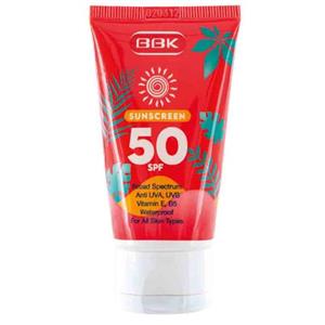 کرم ضدآفتاب بی رنگ حاوی Spf50 مناسب انواع پوست حجم 50میل ببک