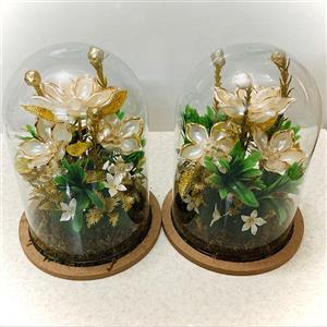 باکس گل کریستال لب طلایی مناسب برای کادویی 