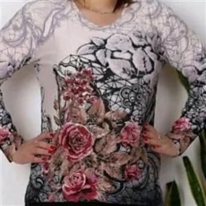 بلوز آستین بلند قواره دار  و زنانه طرحدار،دارای سایزبندی
