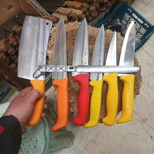 ست چاقو به هراه تیز کن