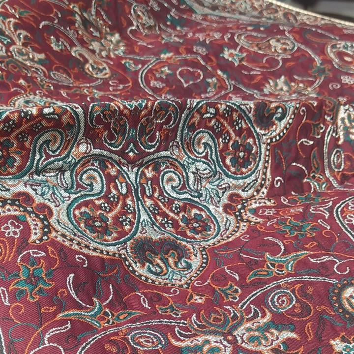 رومیزی گرد سنتی