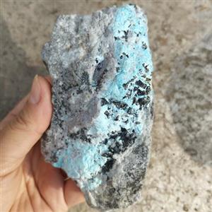 سنگ فیروزه اصل و معدنی  فوق کلکسیونی با خواص بسیار زیاد با رنگ طبیعی