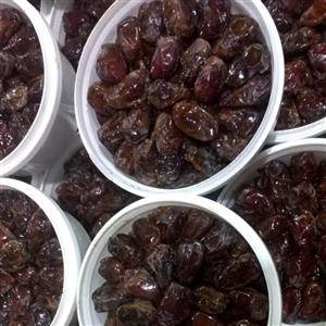 خرما کبکاب درجه 1 (1401)  سطلی مستقیم از باغدار (تضمین کیفیت)