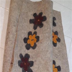 تشک نمدی طرح دار