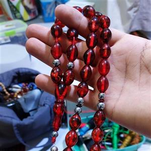 تسبیح کهربا پرچمی