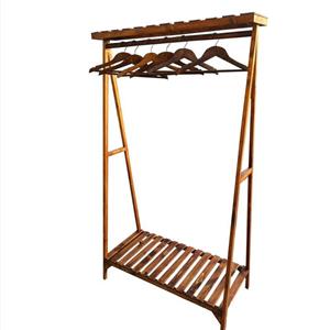 رگال لباس چوبی مدل یک طبقه تاجدار +6عدد چوب لباسی رنگ گردویی