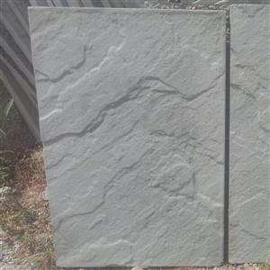 دیوارپوش پلیمری (نمای خارجی) طرح مالون-رنگ خاکستری (طوسی کمرنگ)-سایز 40-60 سانتیمتر مربع-هزینه به ازای هر دونه می باشد.