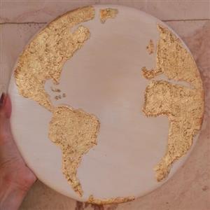 دیوارکوب دکوراتیو  طلایی نقشه جهان برجسته سفالی کار دست 