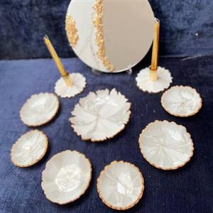 سفره هفتسین رزینی دستساز ابروبادی کرم سفید 10 تکه با آینه و شمعدان