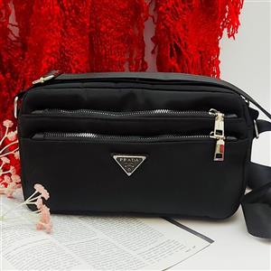 کیف زنانه دوشی چند زیپ طرح پرادا کد 004