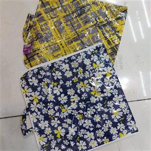 کیسه نان زیپ دار و دسته دار دارای رویه طلقی و جنس پارچه در پلاسکو حاجی ارزونی