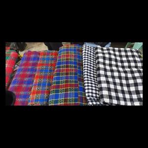 چادر شب کاموایی سنتی با دستگاه های کوچک هنر دست زنان  خراسان