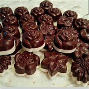 شکلات فانتزی طبیعی