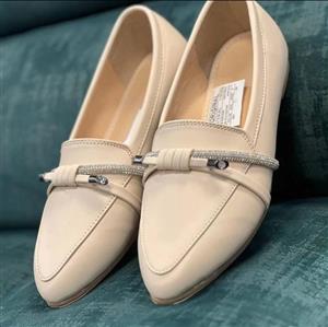 کالج نگین دار