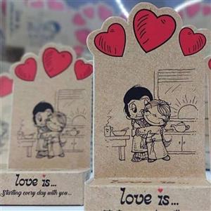 شکلات دراژه اسمارتیز طرح لاو ایزlove is