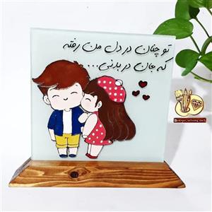 استند ویترای با نقش برجسته ویترای و طرح فانتزی ولنتاینی