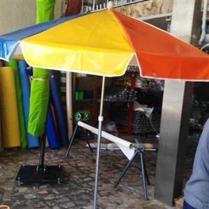چتر سایبان ضد  آب و  آفتاب جنس برزنتی ابعاد 2 متر