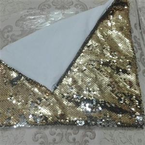 کاور کوسن پولکی طلایی نقره ای\n\n\nزیپدار\nبا دوخت خاص و آستر کشی شد ه\nقابل اجرا در 30 رنگ متنوع