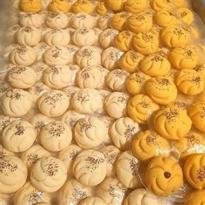 شیرینی برنجی سنتی