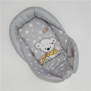 آغوشی نوزاد یا قنداق سوئیسی یا تشک سوئیسی طرح خرسی